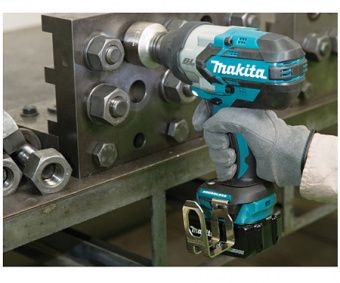 Гайковерт аккумуляторный ударный Makita DTW1002Z