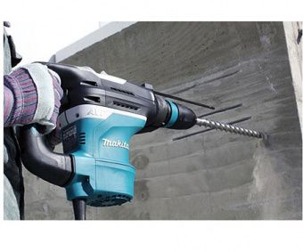 Перфоратор Makita HR 4013C