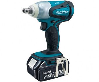 Гайковерт аккумуляторный ударный Makita DTW251RME